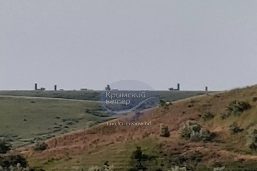 Дрони підірвали літак Су-30 в Криму Дрони підірвали літак Су-30 в Криму