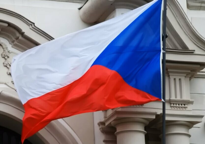 В Україну вже прибувають боєприпаси у рамках чеської ініціативи В Україну вже прибувають боєприпаси у рамках чеської ініціативи