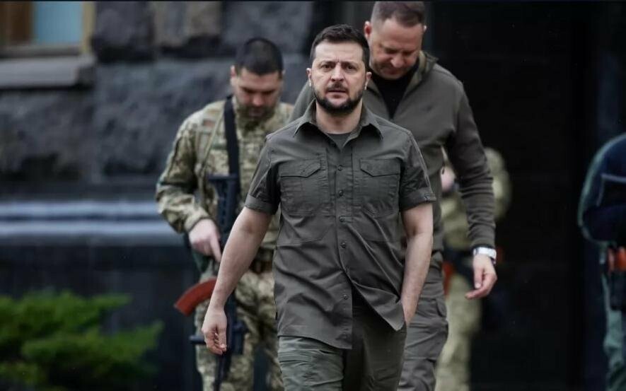 Рейтинг довіри українців до державних діячів очолюють екс-головком ЗСУ Валерій Залужний, начальник ГУР Кирило Буданов та чинний президент Володимир Зеленський Рейтинг довіри українців до державних діячів очолюють екс-головком ЗСУ Валерій Залужний, начальник ГУР Кирило Буданов та чинний президент Володимир Зеленський