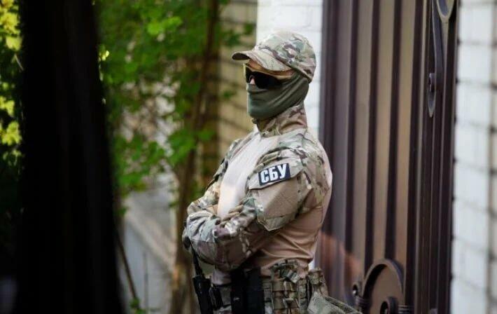 Джерела-в Україні проводять масштабні обшуки на митницях трьох областей Джерела-в Україні проводять масштабні обшуки на митницях трьох областей