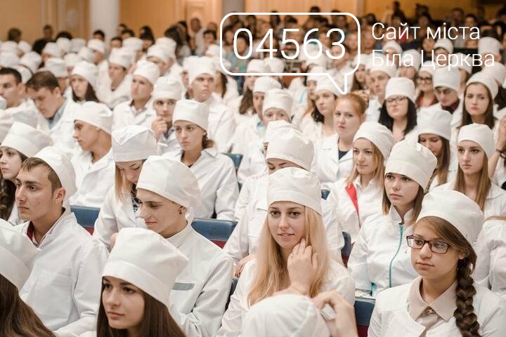 Україні не потрібні освічені медики? Кабмін скасує прохідний бал 150 для медспеціальностей Україні не потрібні освічені медики? Кабмін скасує прохідний бал 150 для медспеціальностей
