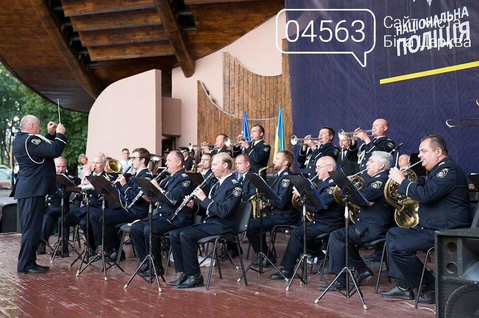Оркестри Націольної поліції встановили український рекорд із виконання гімну ЄС Оркестри Націольної поліції встановили український рекорд із виконання гімну ЄС