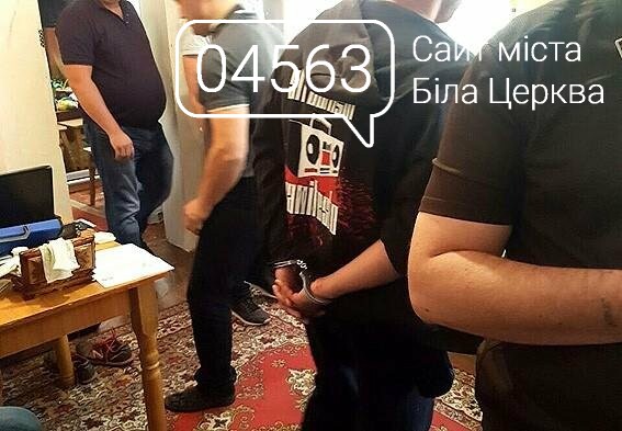 На Київщині затримали шахраїв, які за допомогою sms-повідомлень ошукували українців На Київщині затримали шахраїв, які за допомогою sms-повідомлень ошукували українців