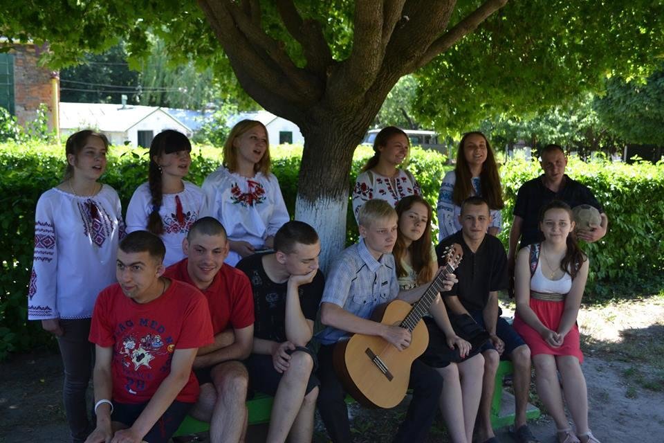 Білоцерківців запрошують долучитися арт-практики з дітьми в дитячому будинку Білоцерківців запрошують долучитися арт-практики з дітьми в дитячому будинку