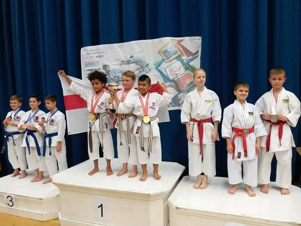 Білоцерківські каратисти здобули 19 медалей на Чемпіонаті світу у Лондоні Білоцерківські каратисти здобули 19 медалей на Чемпіонаті світу у Лондоні