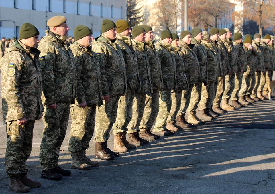 Новим командиром 72-ї ОМБр ім. Чорних запорожців призначили Руслана Татуся Новим командиром 72-ї ОМБр ім. Чорних запорожців призначили Руслана Татуся