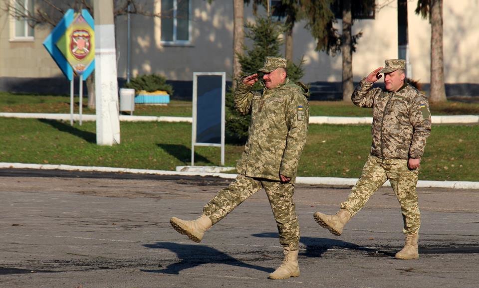 Новим командиром 72-ї ОМБр ім. Чорних запорожців призначили Руслана Татуся Новим командиром 72-ї ОМБр ім. Чорних запорожців призначили Руслана Татуся