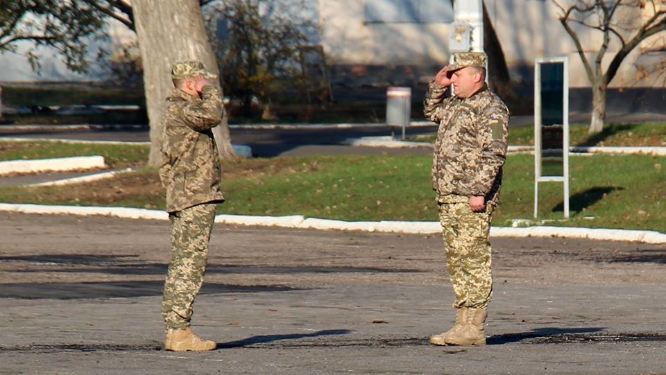 Новим командиром 72-ї ОМБр ім. Чорних запорожців призначили Руслана Татуся Новим командиром 72-ї ОМБр ім. Чорних запорожців призначили Руслана Татуся