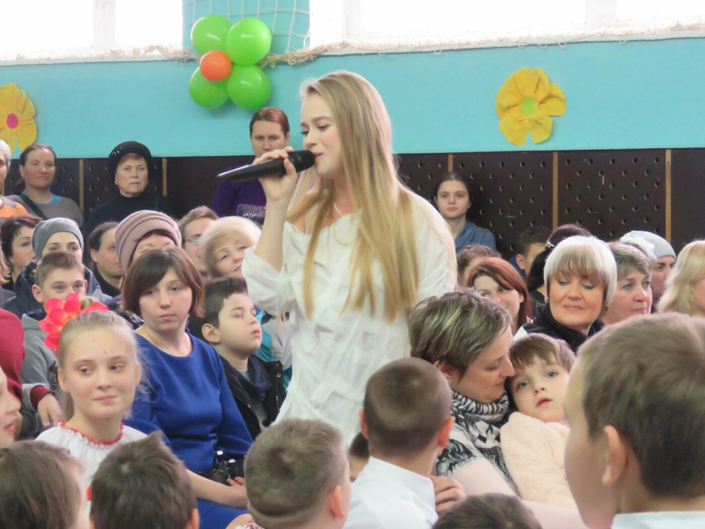У Білоцерківській школі №19 відкрили сенсорну кімнату для особливих дітей У Білоцерківській школі №19 відкрили сенсорну кімнату для особливих дітей
