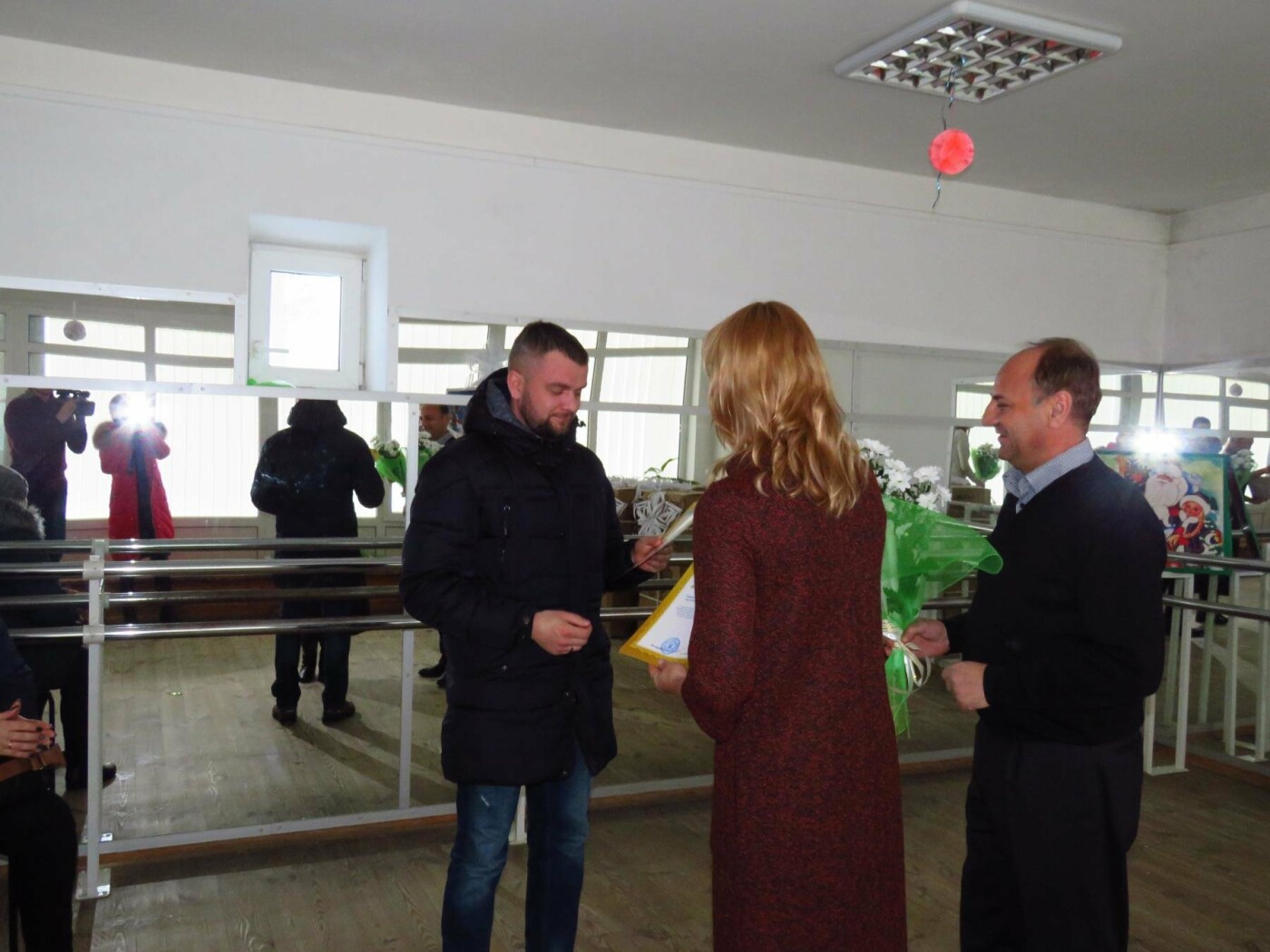 Коляски для двійні: у Білій Церкві батьків привітали з народженням дітей Коляски для двійні: у Білій Церкві батьків привітали з народженням дітей