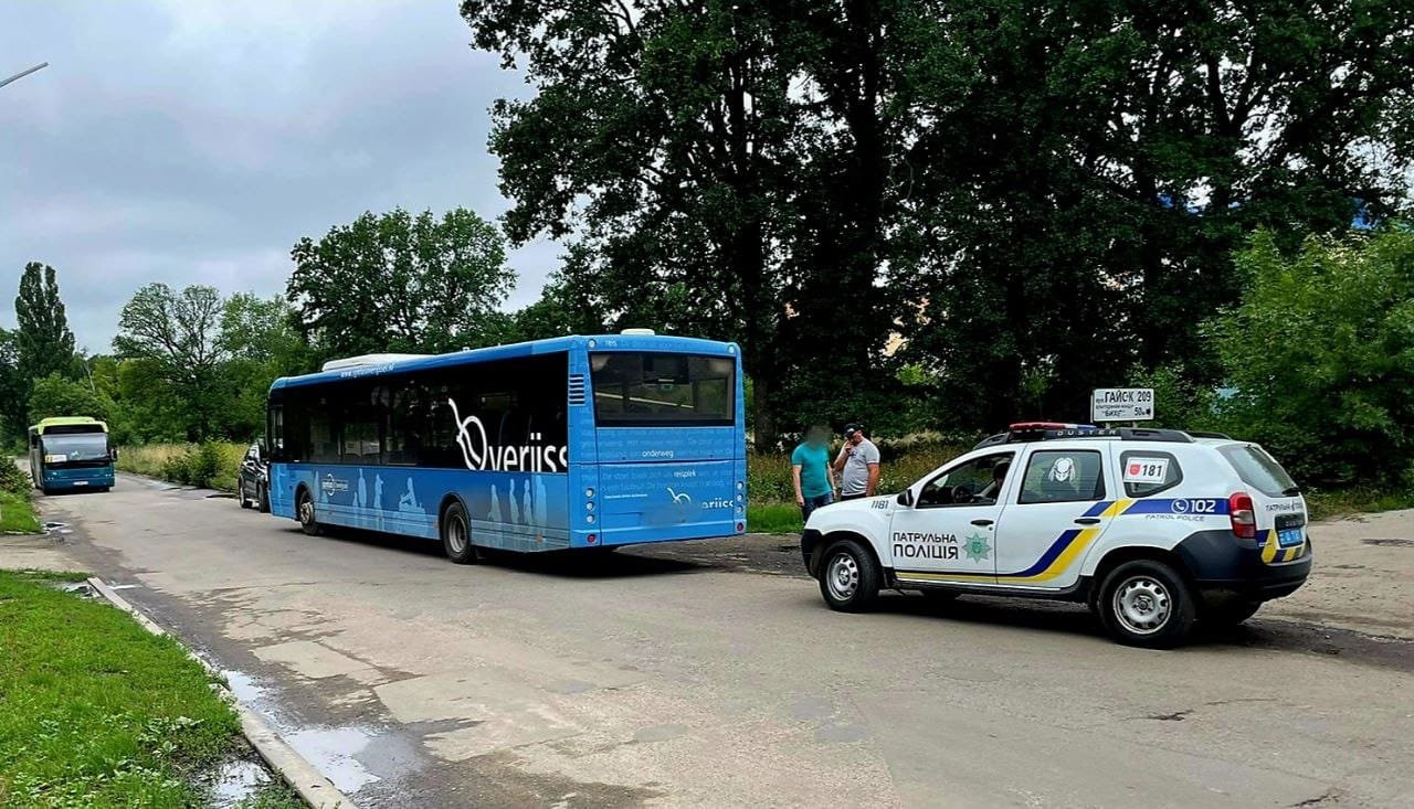 Білоцерківська Поліція встановлює обставини наїзду маршрутного автобуса на пішохода