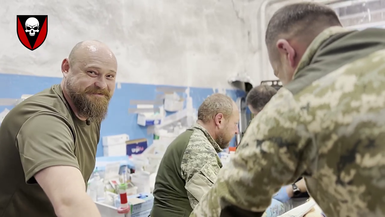 Подвиги військових медиків
